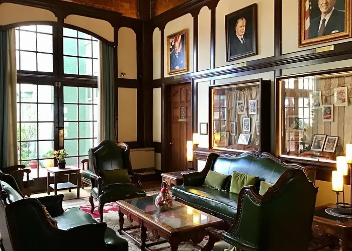 Eureka Inn, Trademark Collection By Wyndham