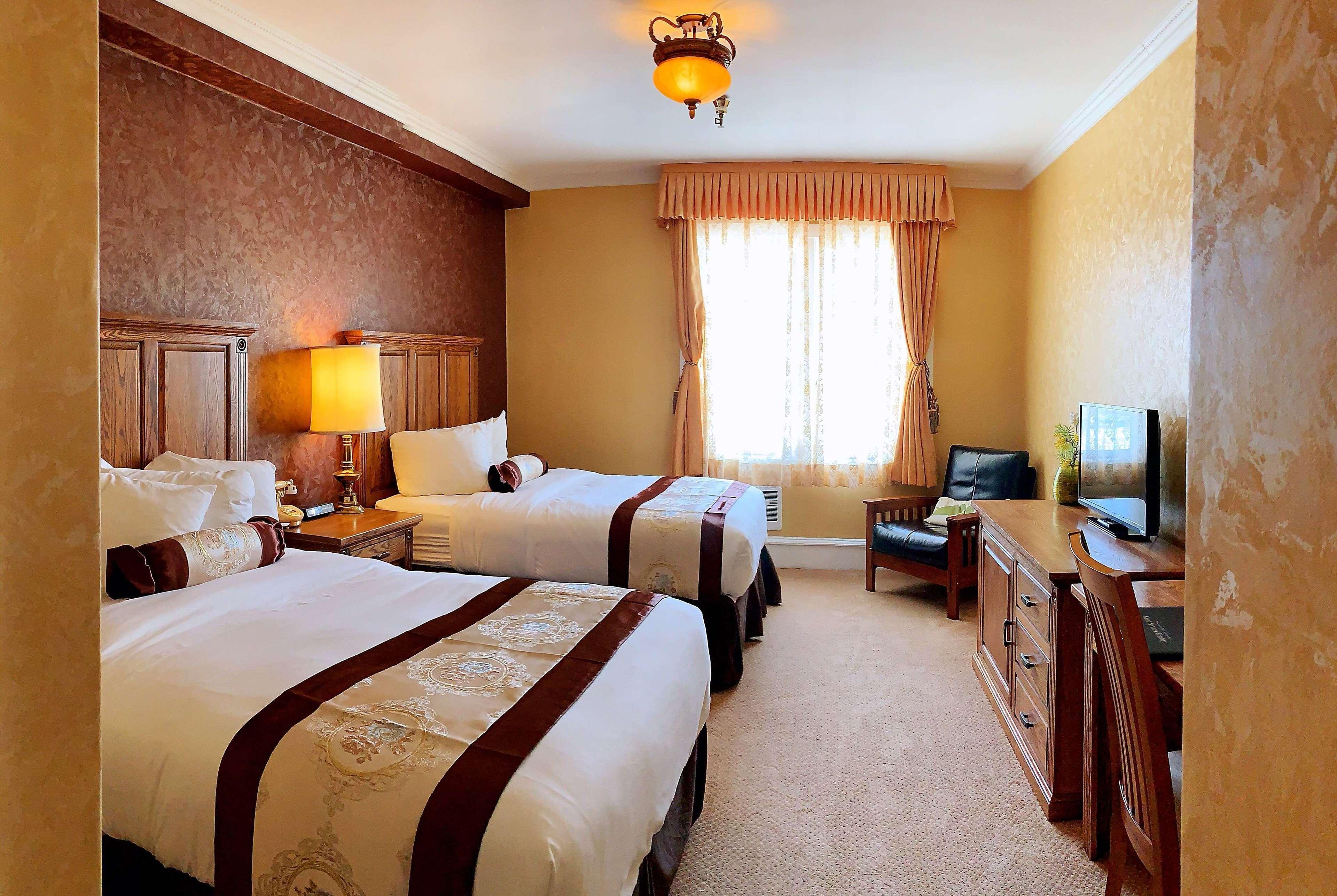 Inn, Trademark Collection By Wyndham Hotel 3*