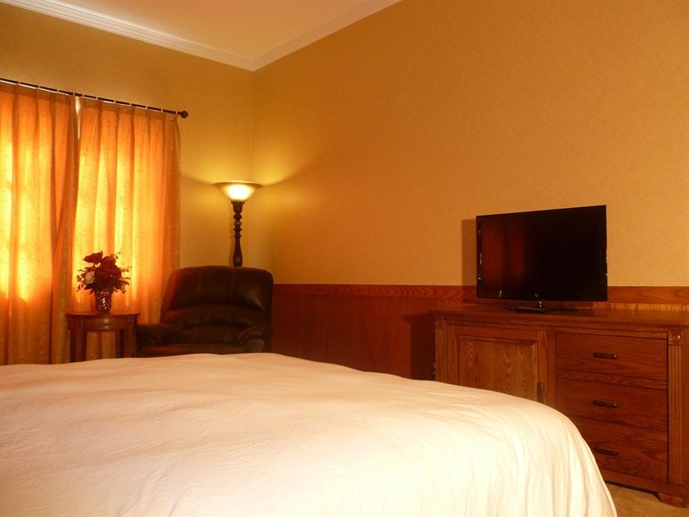 Inn, Trademark Collection By Wyndham